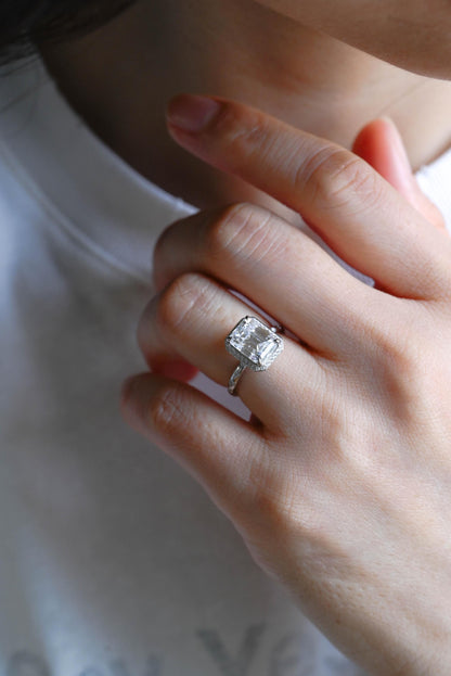 Solid Gold Emerald Cut Moissanite Engagement Ring, Proposal Ring, Promise Ring, Wedding Ring, Anniversary Gift Birthday Gift for Women Wife