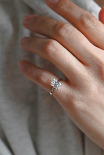 Solid Gold Emerald Cut Moissanite Engagement Ring, Proposal Ring, Promise Ring, Wedding Ring, Anniversary Gift for Birthday Gift Women Wife