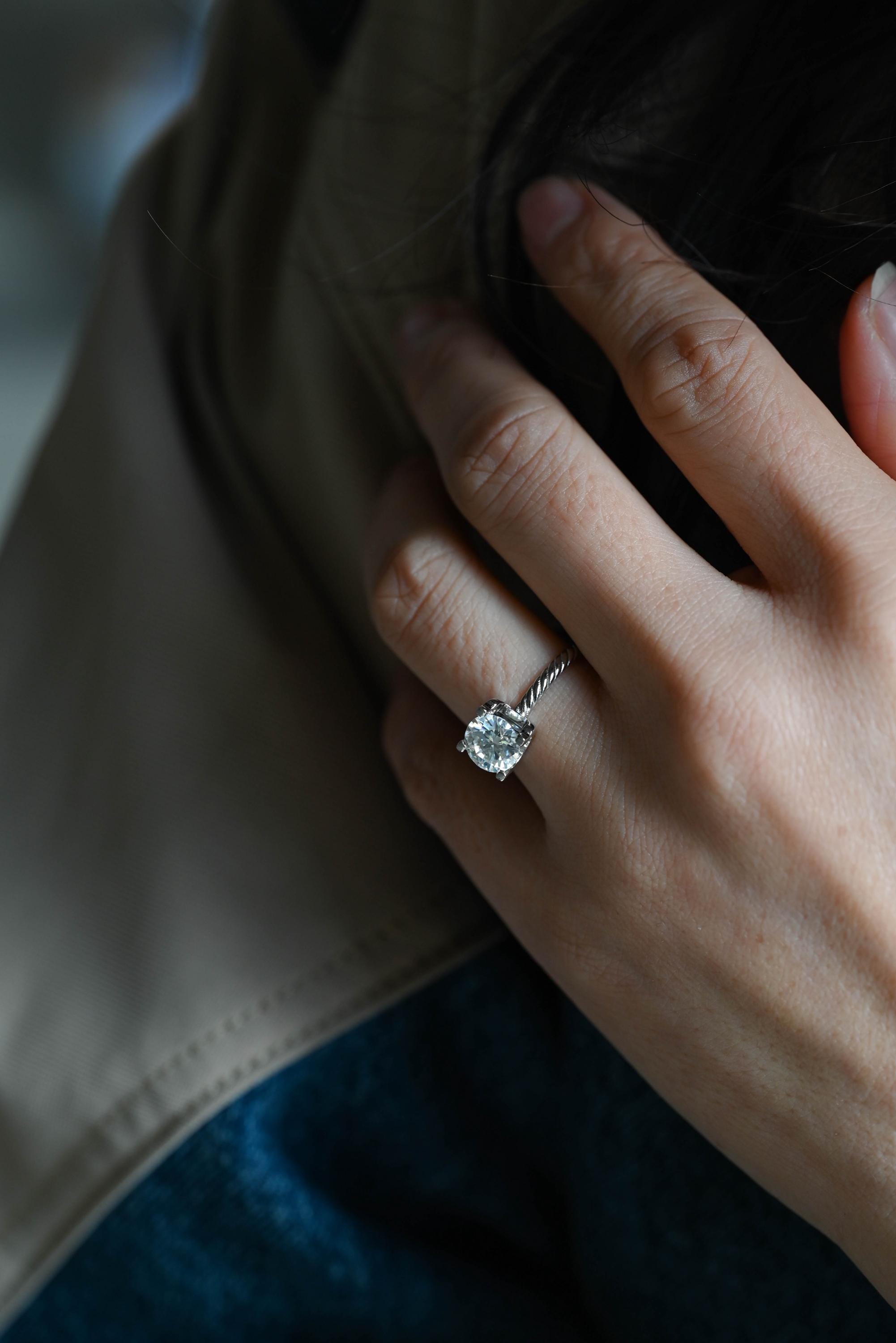 Solid Gold Round Cut Moissanite Engagement Ring, Wedding Ring, Anniversary Gift Birthday Gift for Women Wife