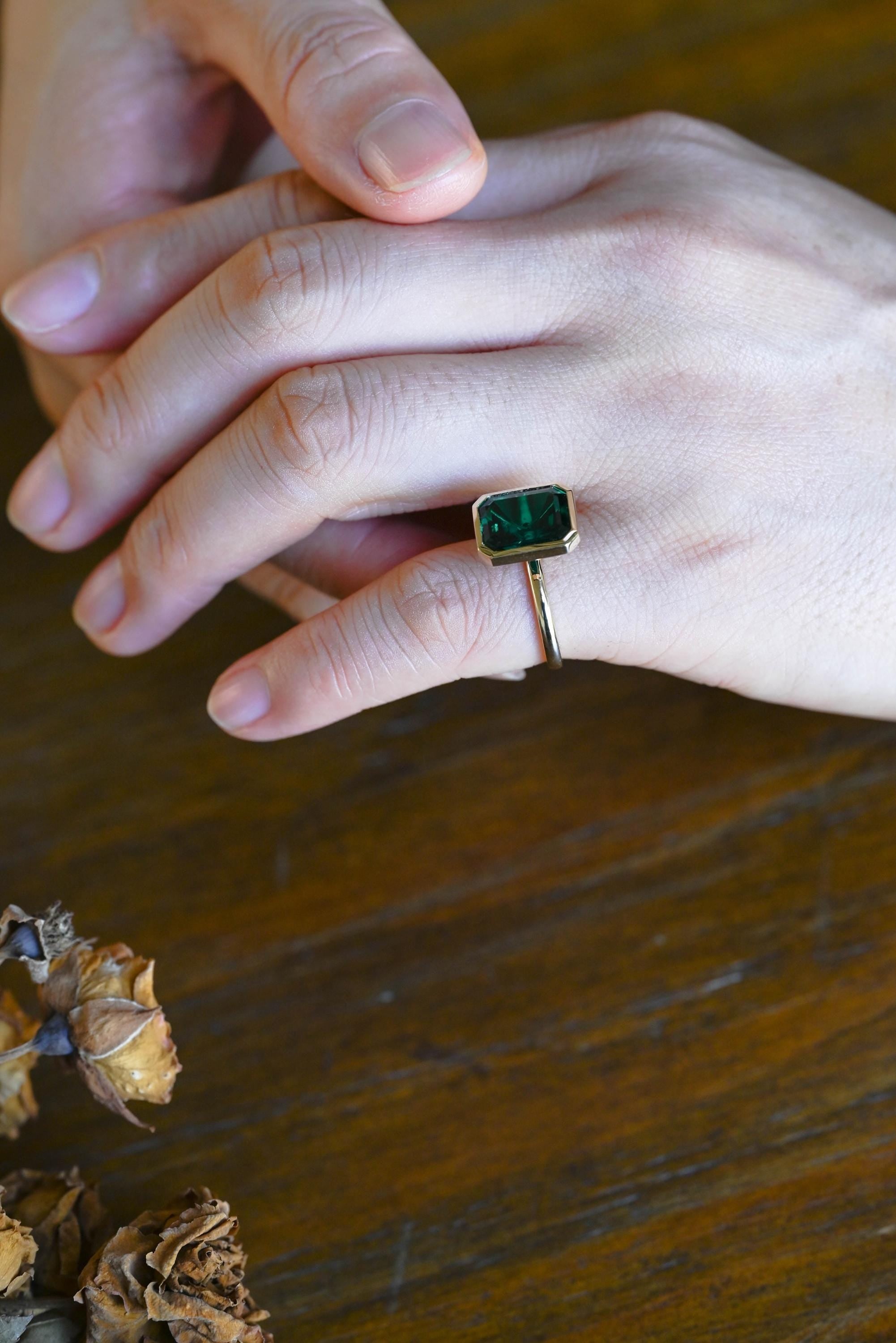 Solid Gold Lab Grown Emerald Engagement Ring, Promise Ring, Wedding Ring, Anniversary Gift Birthday Gift Valentine's Day Gift for Women Wife