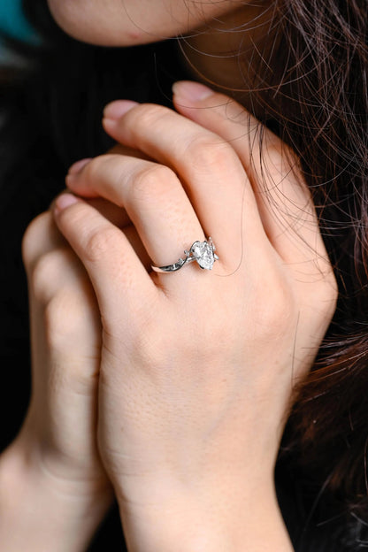 Solid Gold Pear Cut Leaf-Shaped Band Moissanite Engagement Ring, Anniversary Gift Birthday Gift for Women Wife