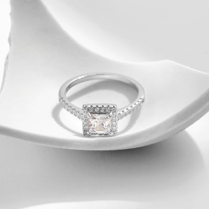 Princess Shape 1.5 CT Lab Grown Diamond Simple Solitaire Engagement Ring Gift for Her