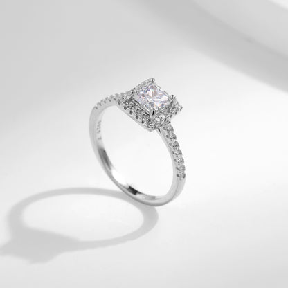 Princess Shape 1.5 CT Lab Grown Diamond Simple Solitaire Engagement Ring Gift for Her