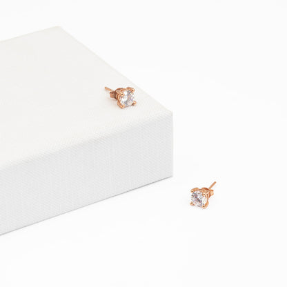 2.0 CT Round VVS Moissanite Diamond Simple Earrings