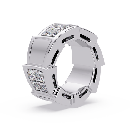Exquisite Round-Cut VVS Moissanite Diamond Signature Ring