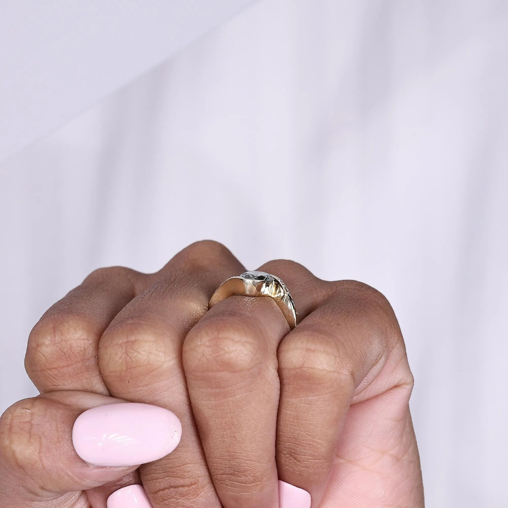 oval ring