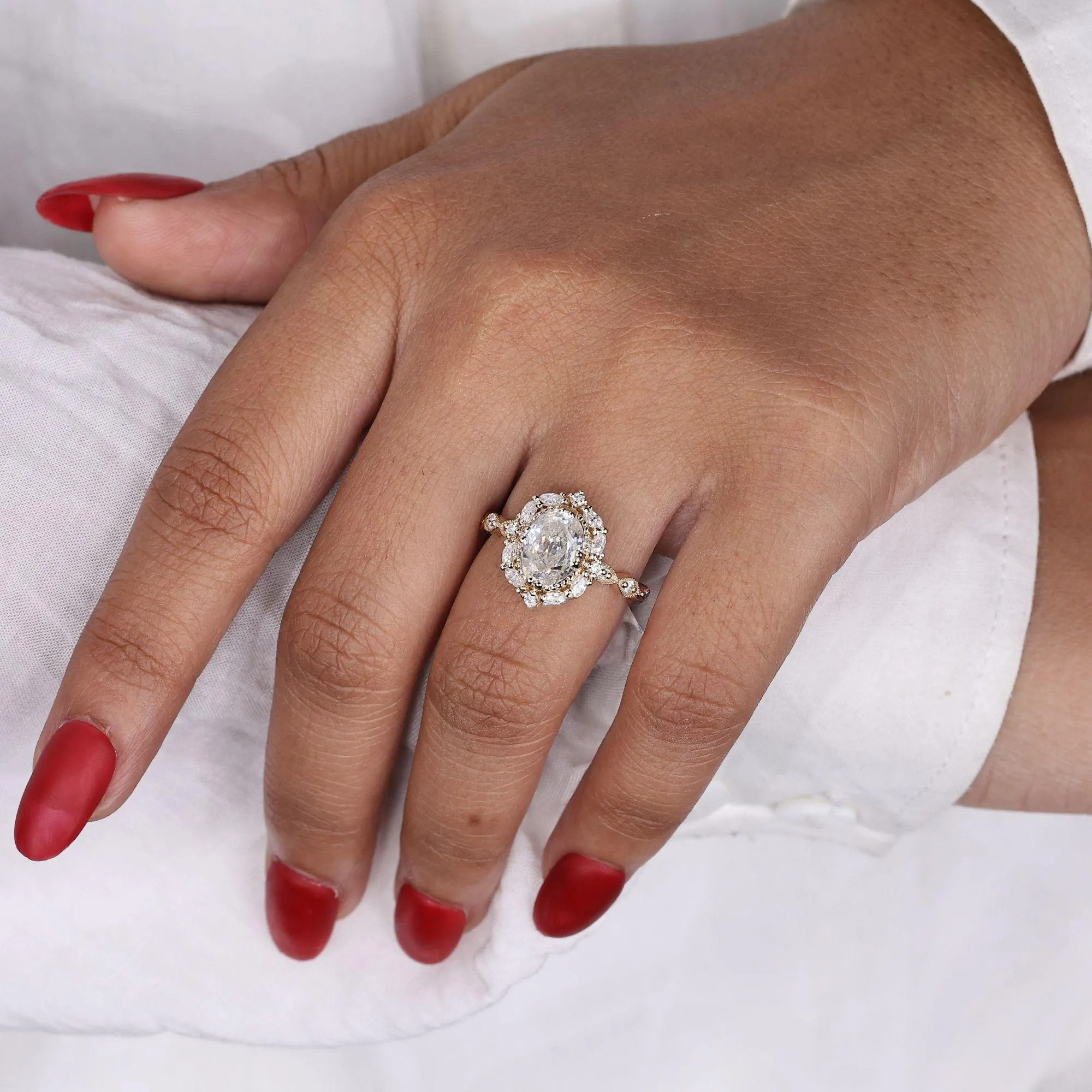 oval ring