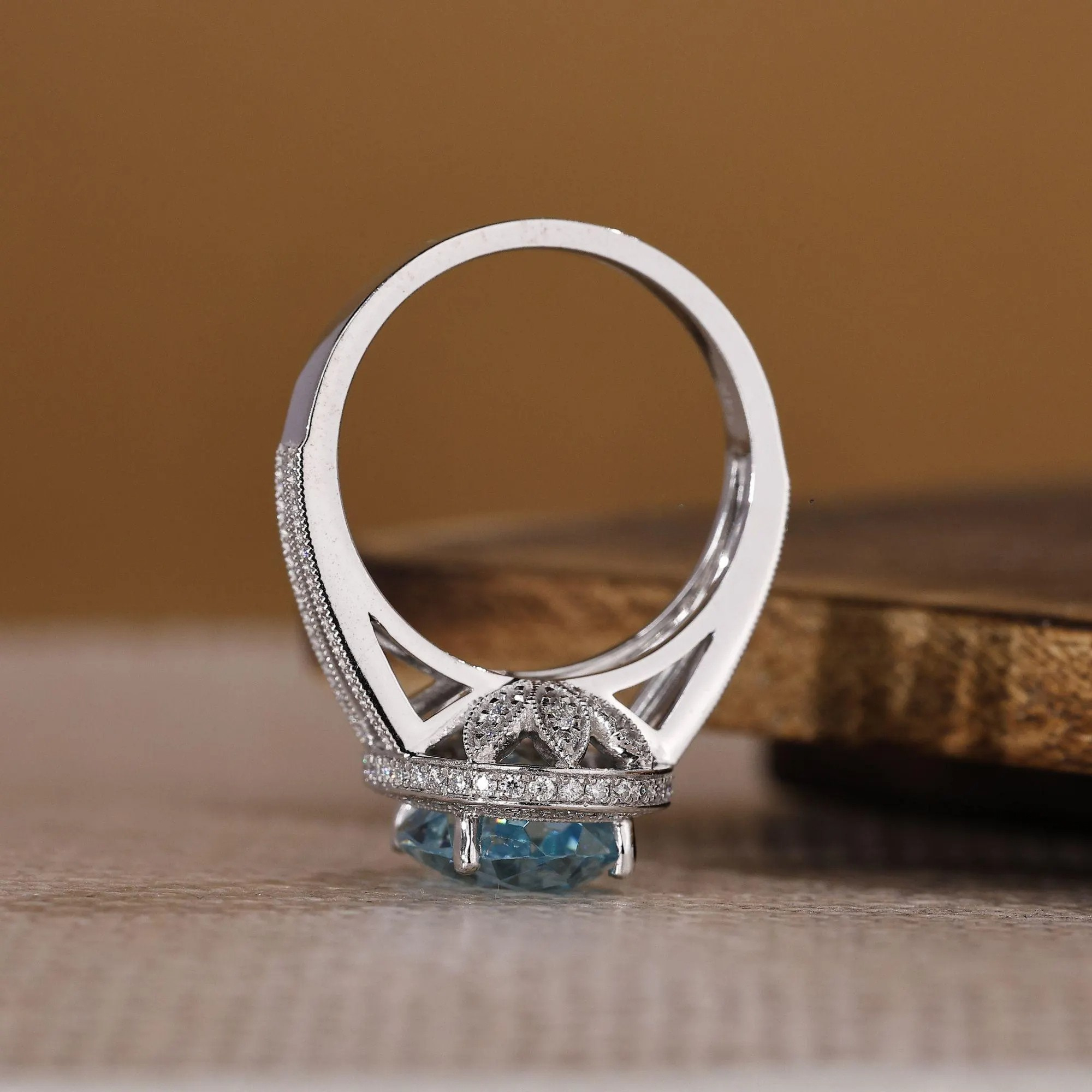oval ring