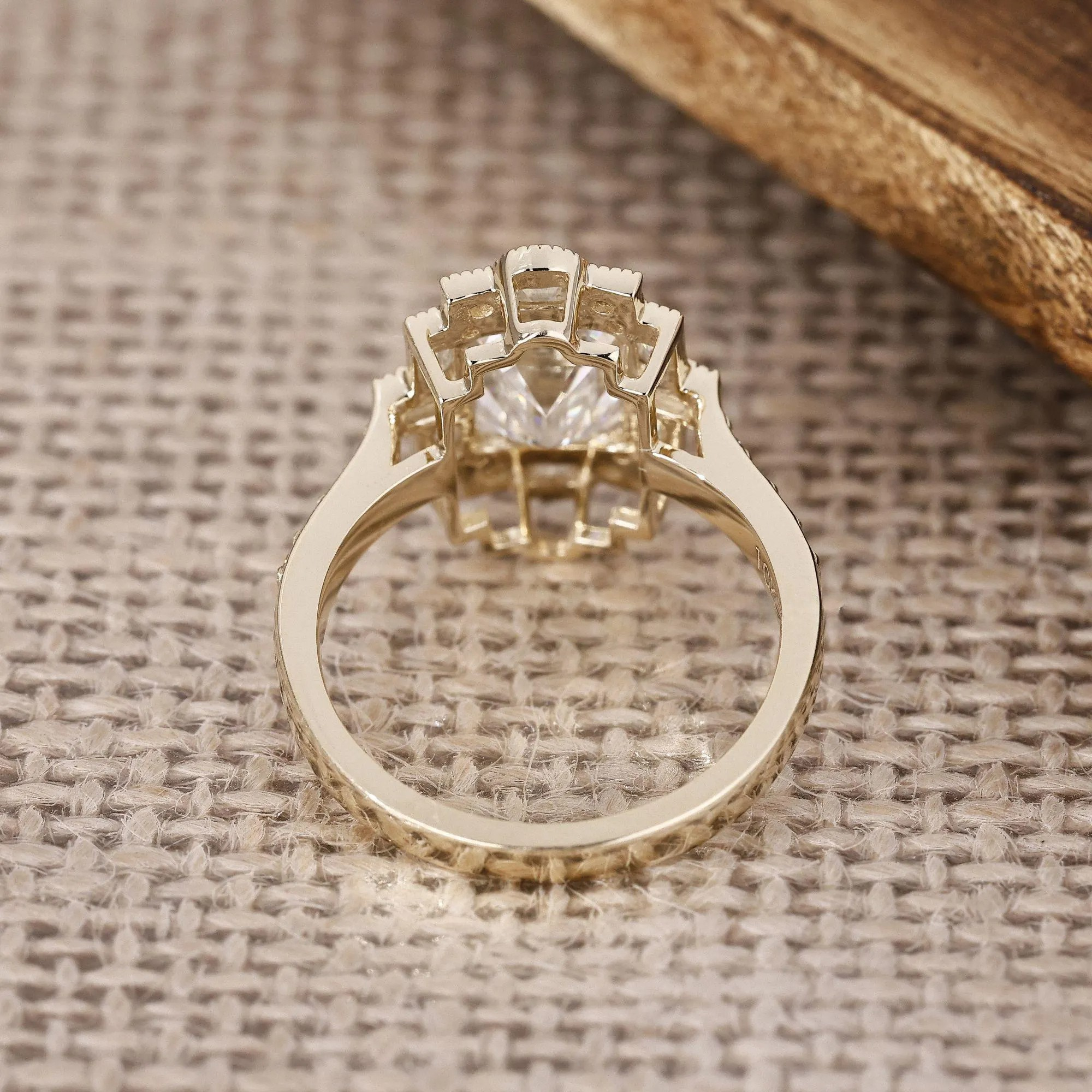 emerald ring