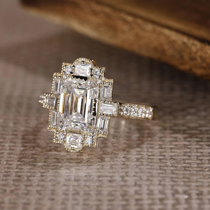 emerald ring