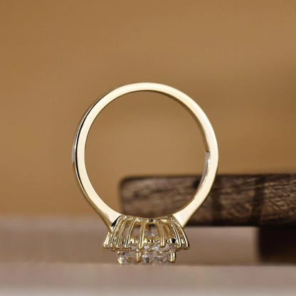 oval ring
