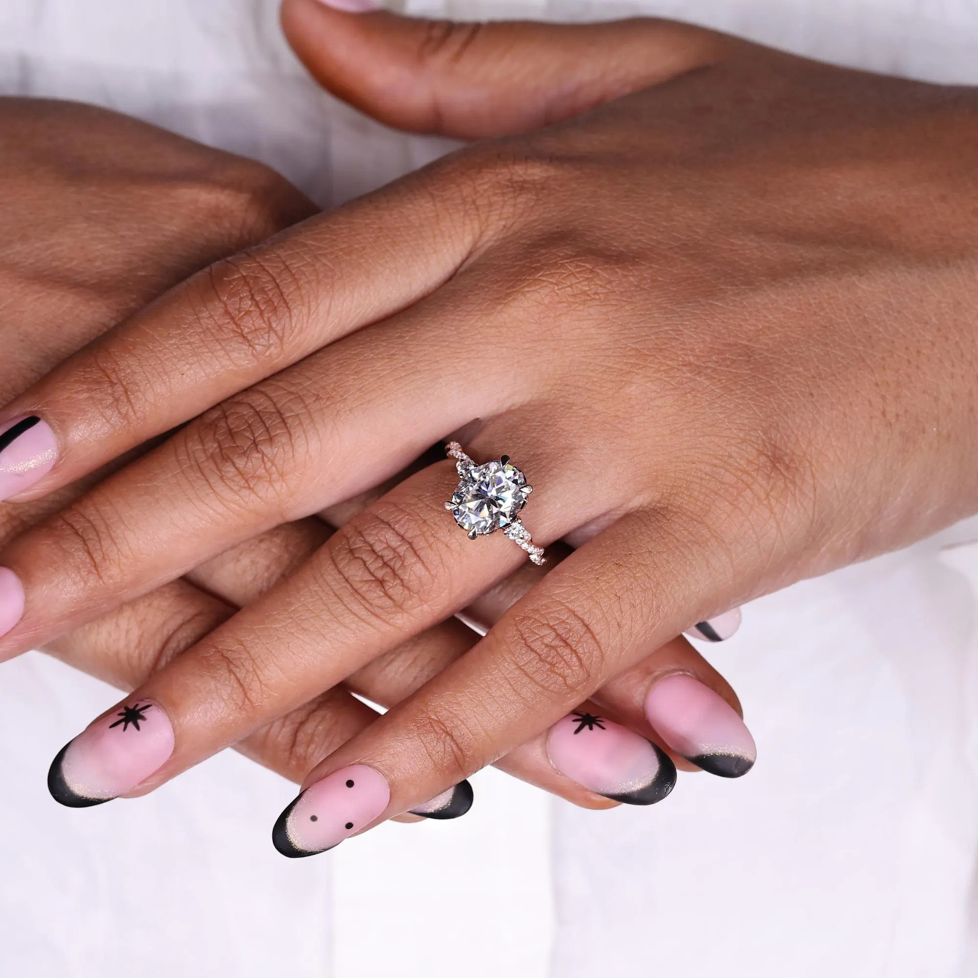 oval ring