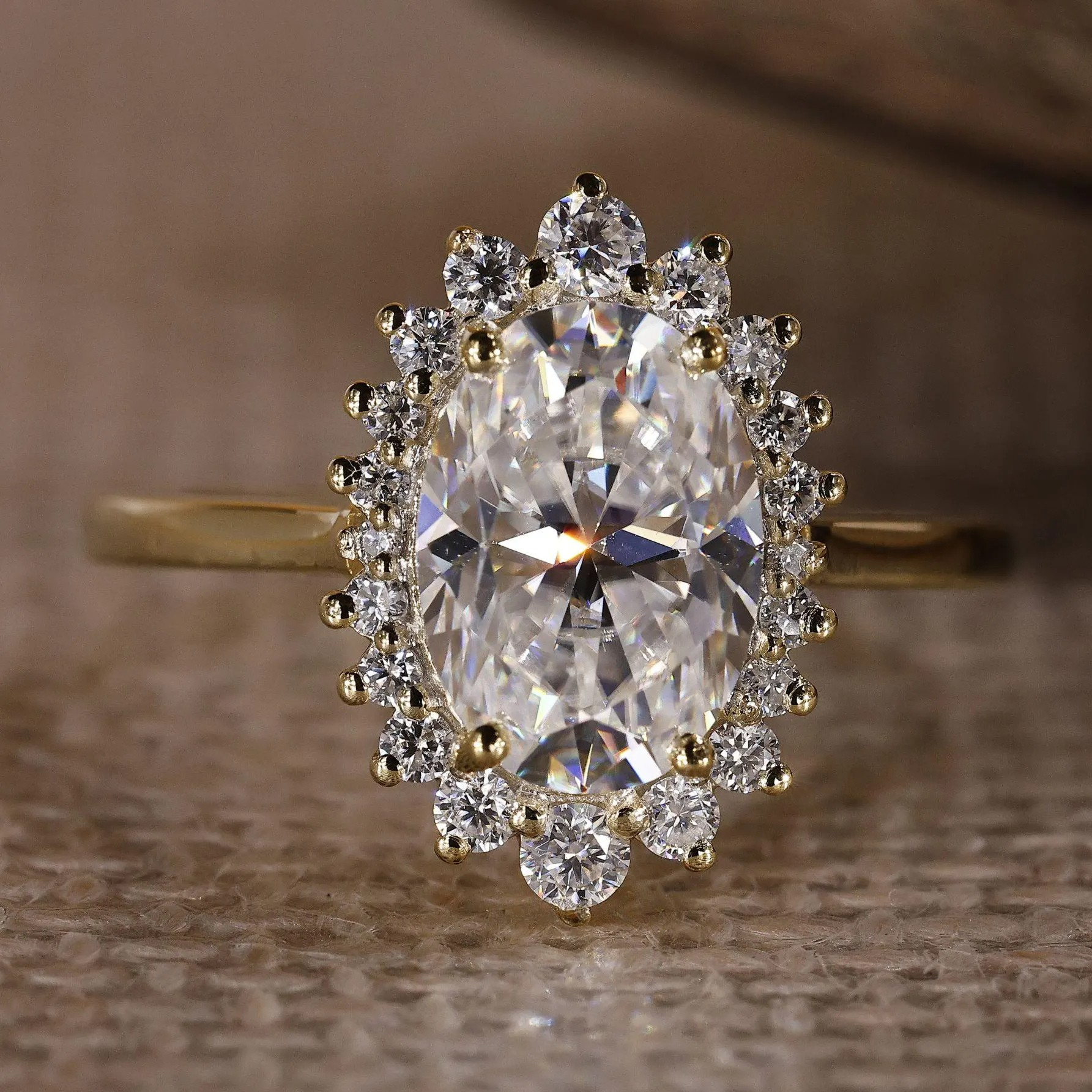 oval ring