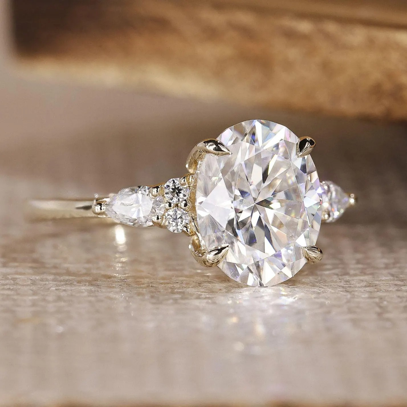 oval ring
