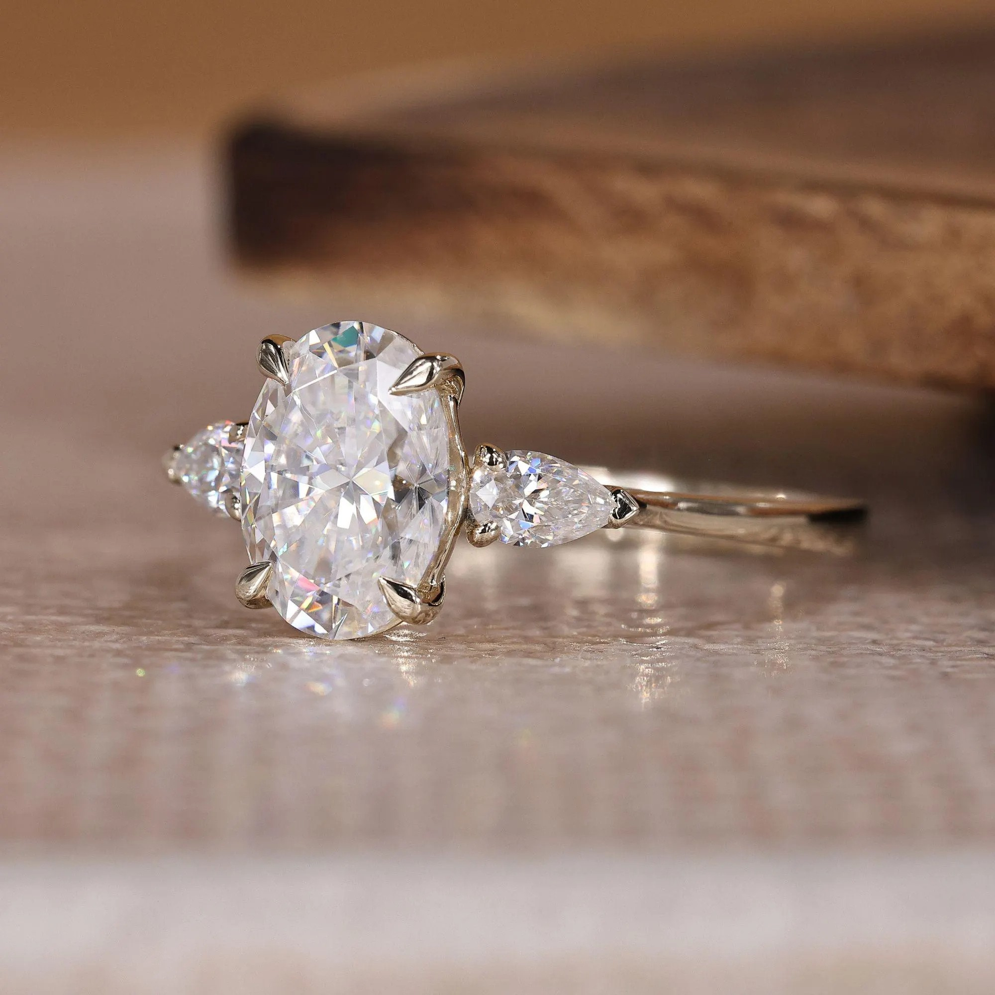 oval ring