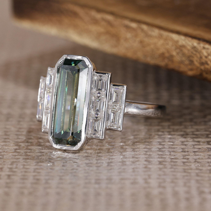 emerald ring