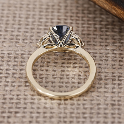 oval ring