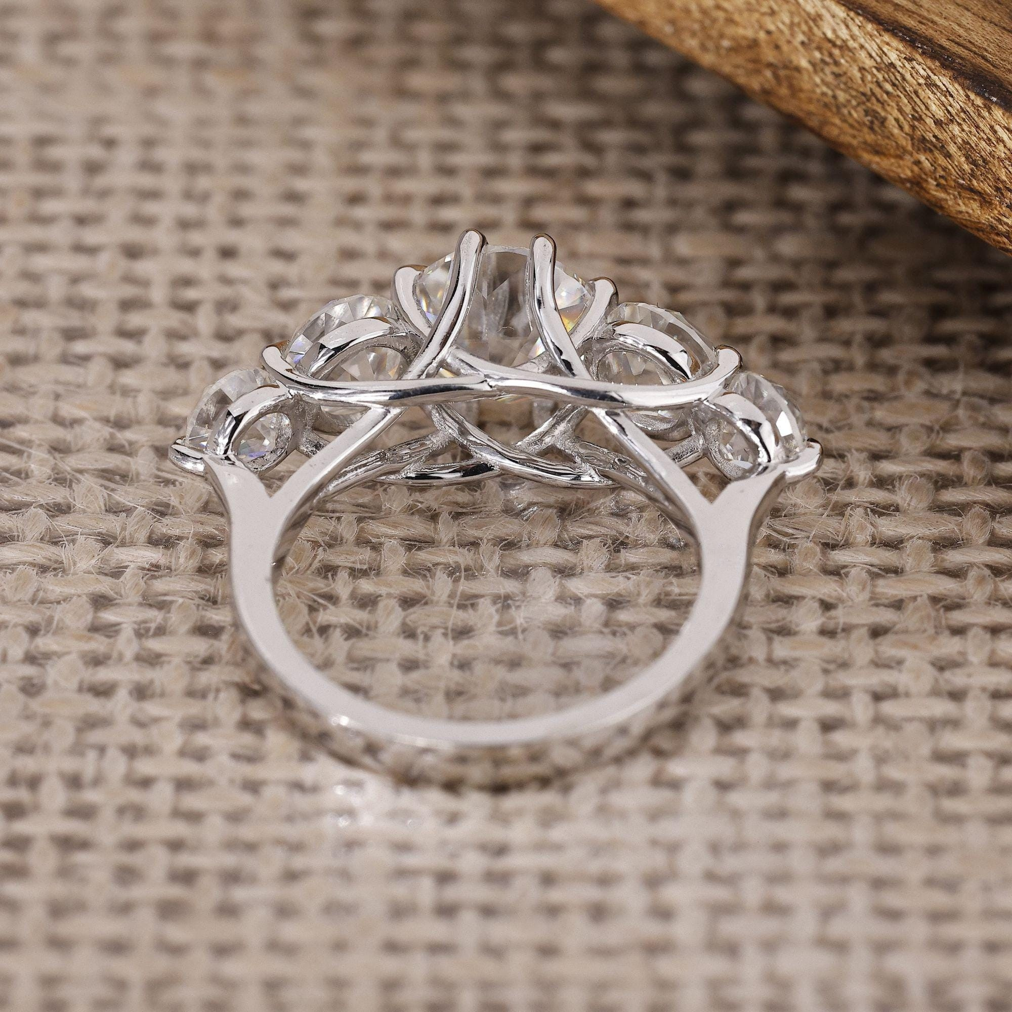 round ring