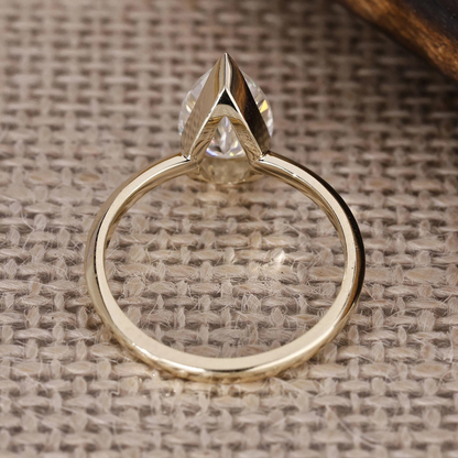 pear ring