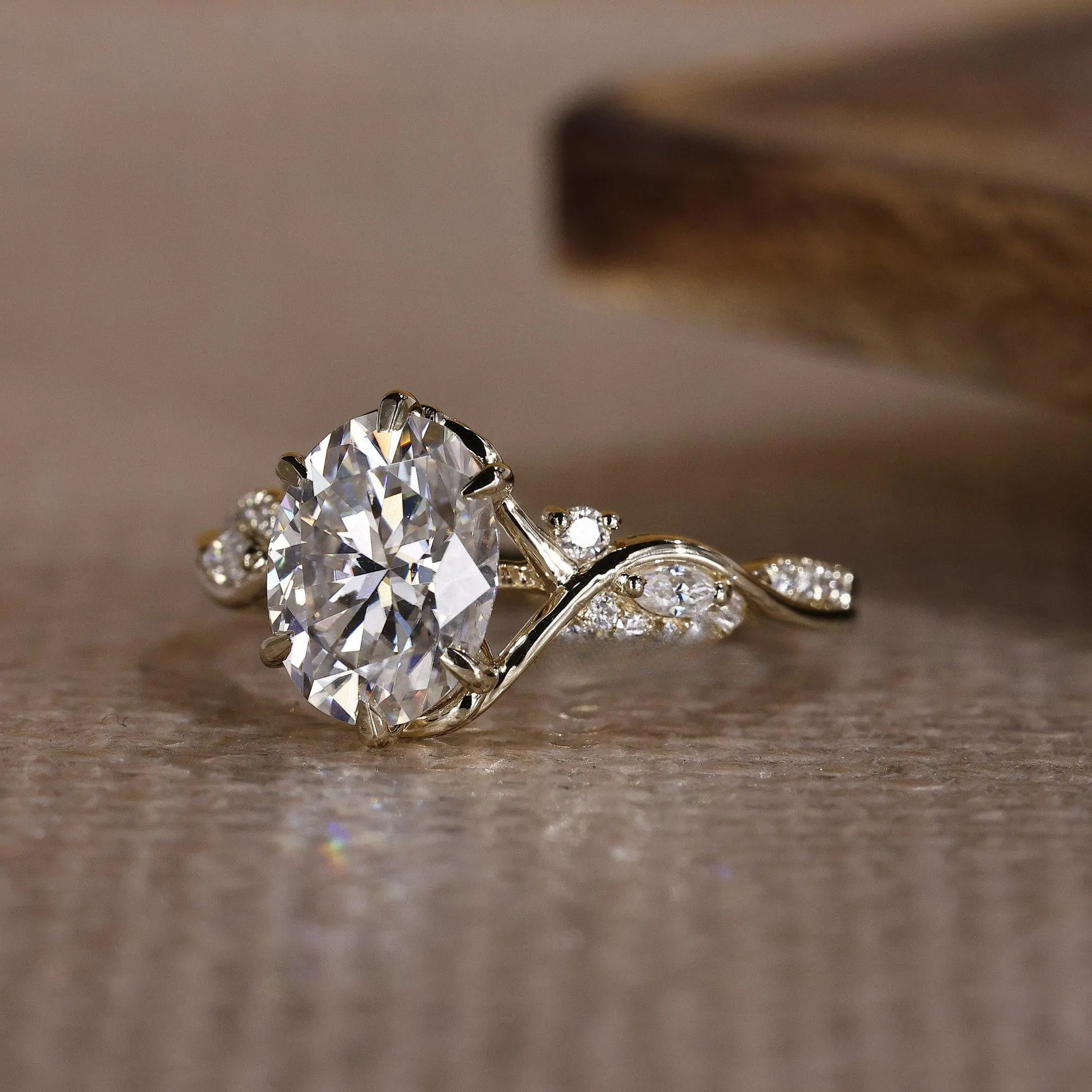 oval ring