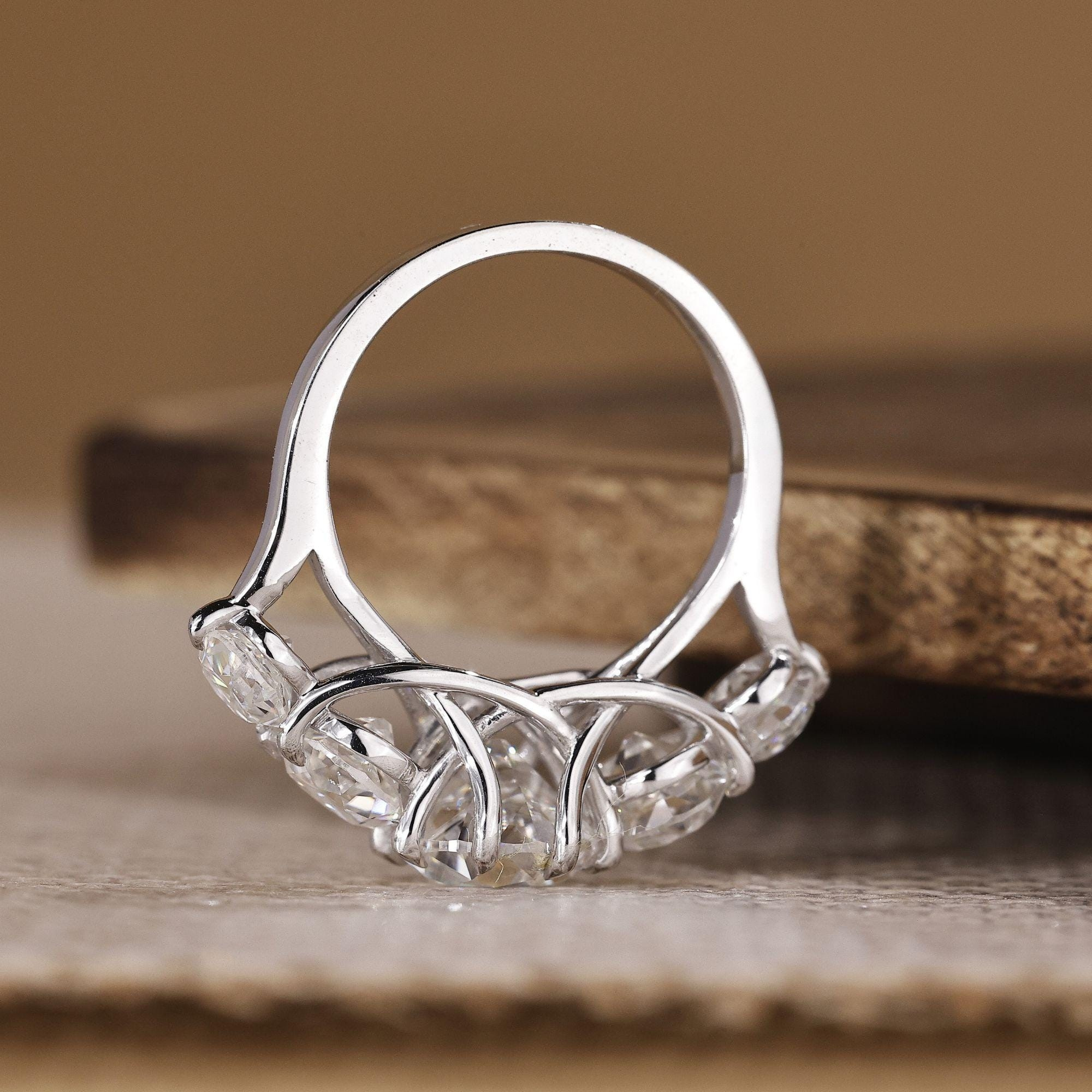 round ring