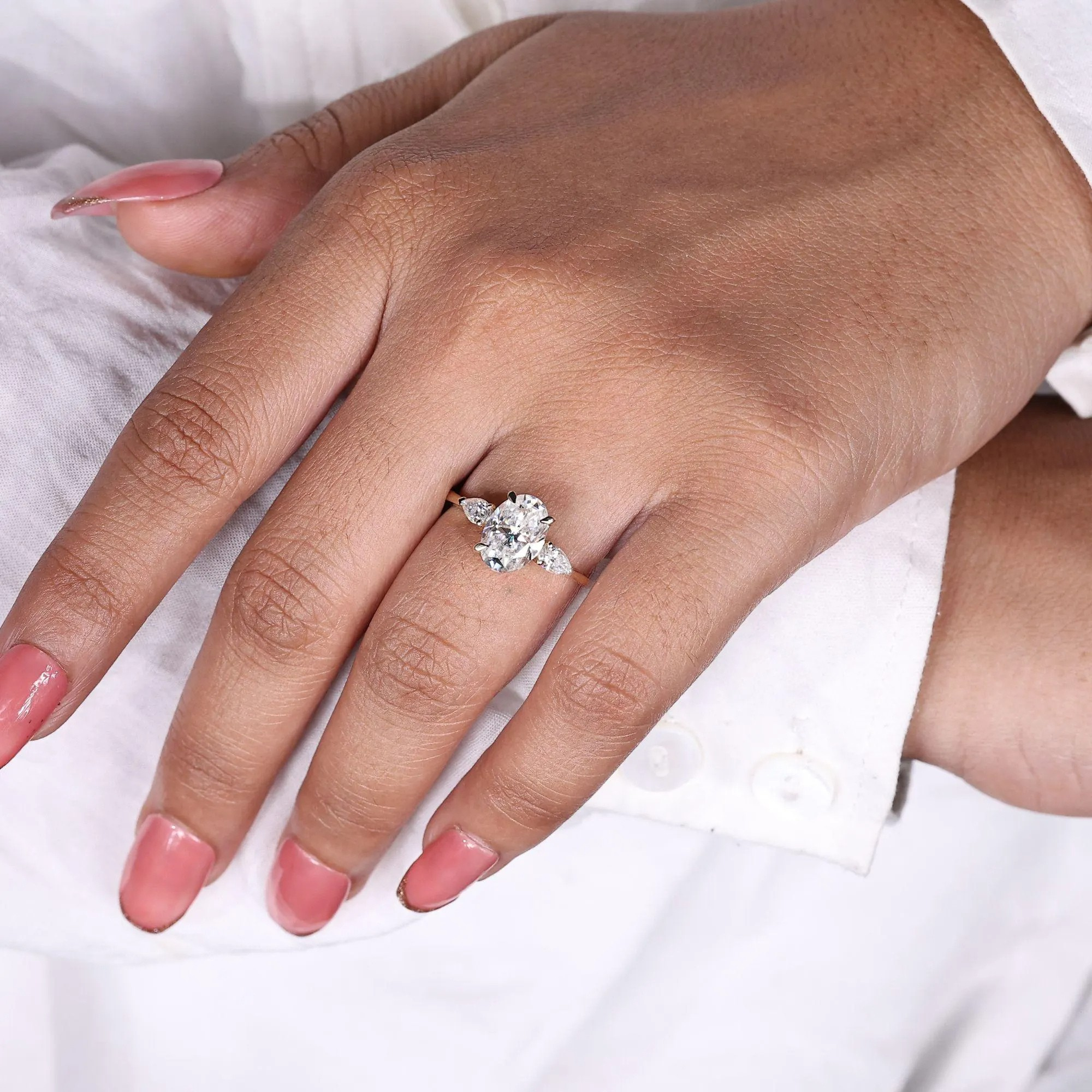 oval ring