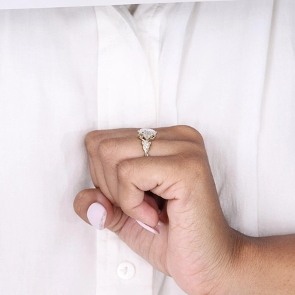 oval ring