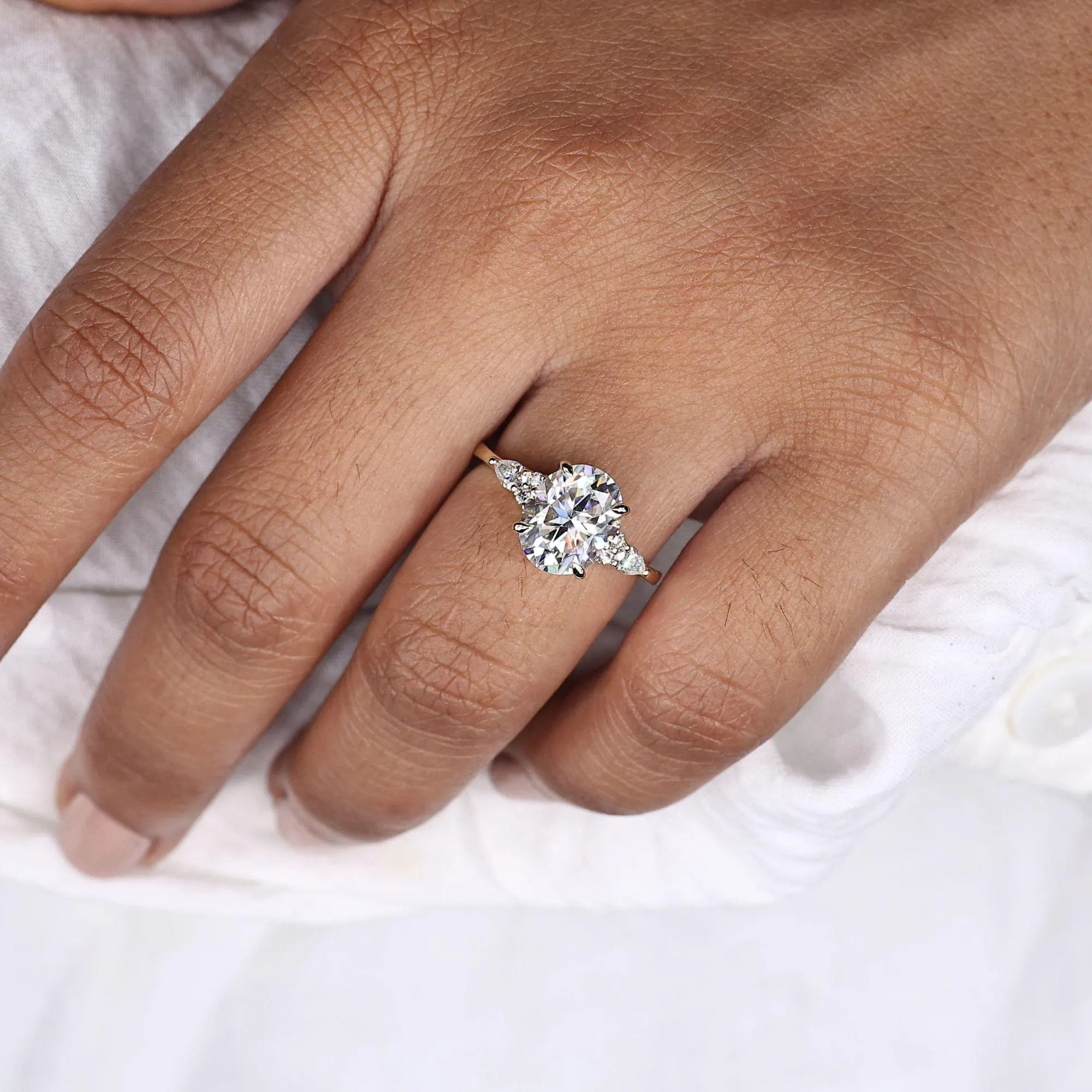 oval ring