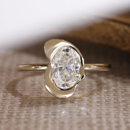 oval ring