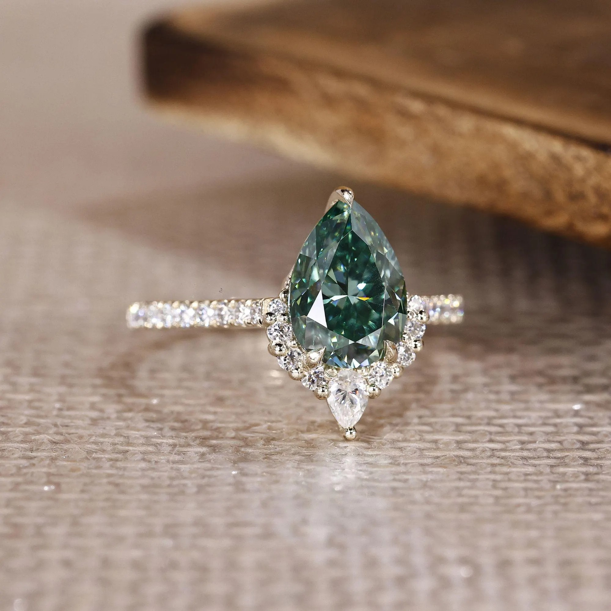 pear ring
