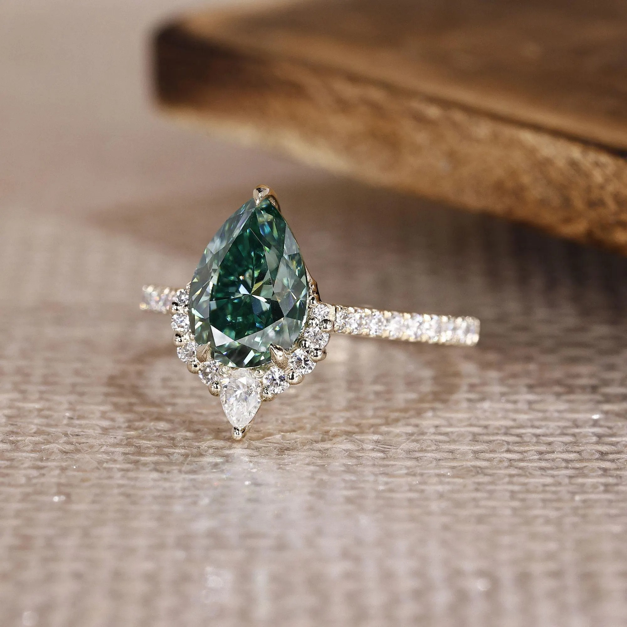 pear ring
