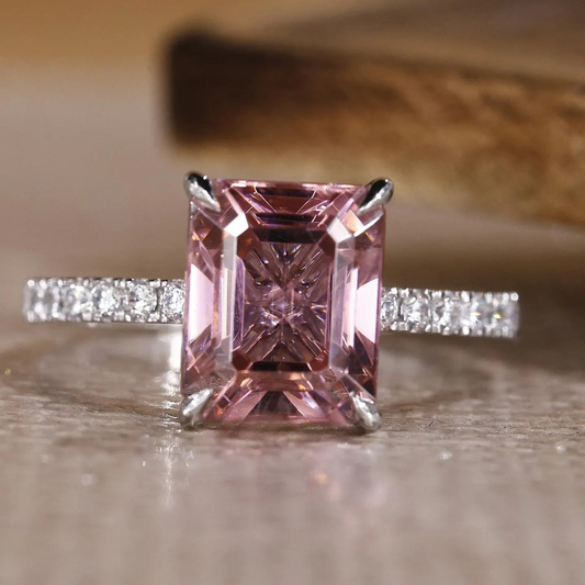 emerald ring