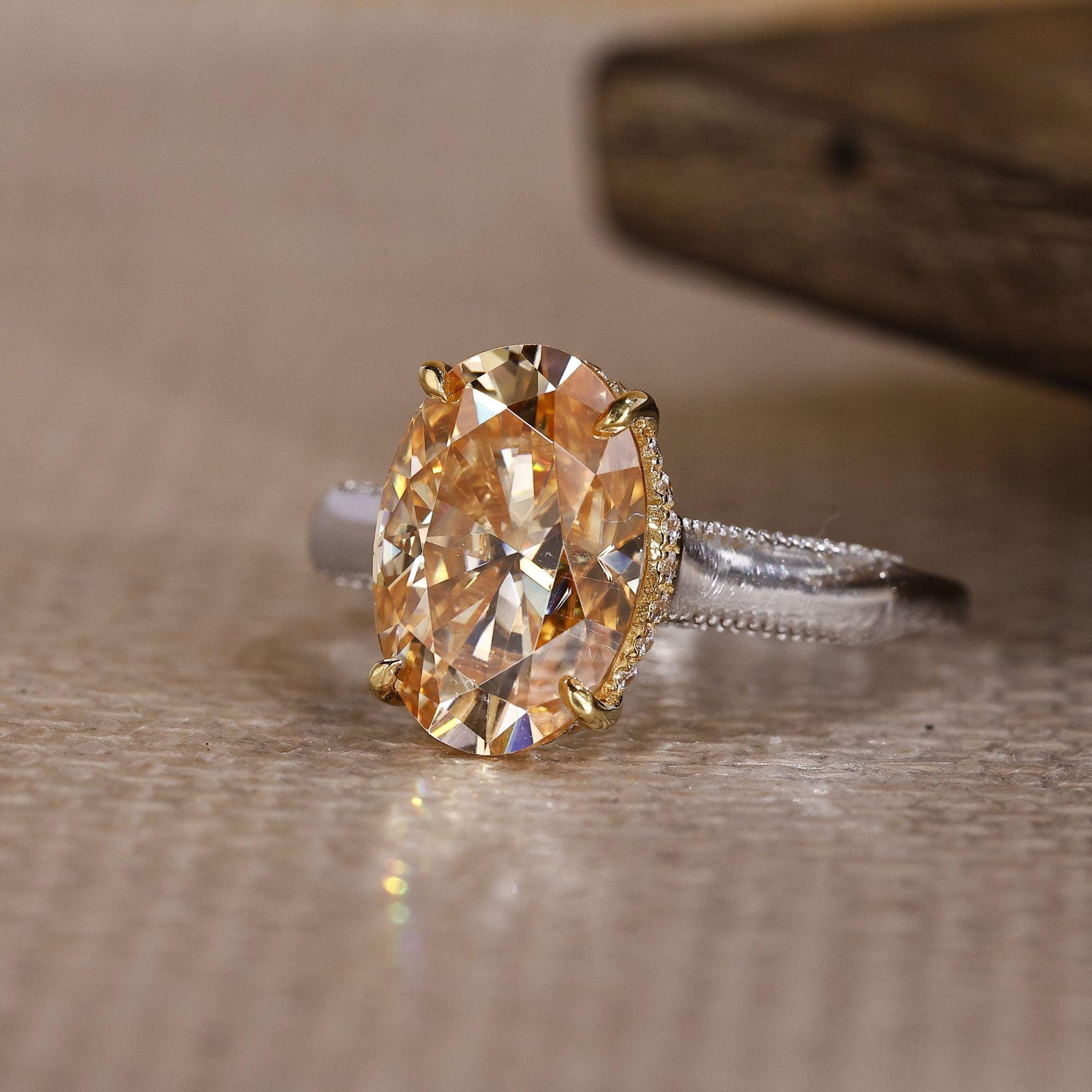 oval ring