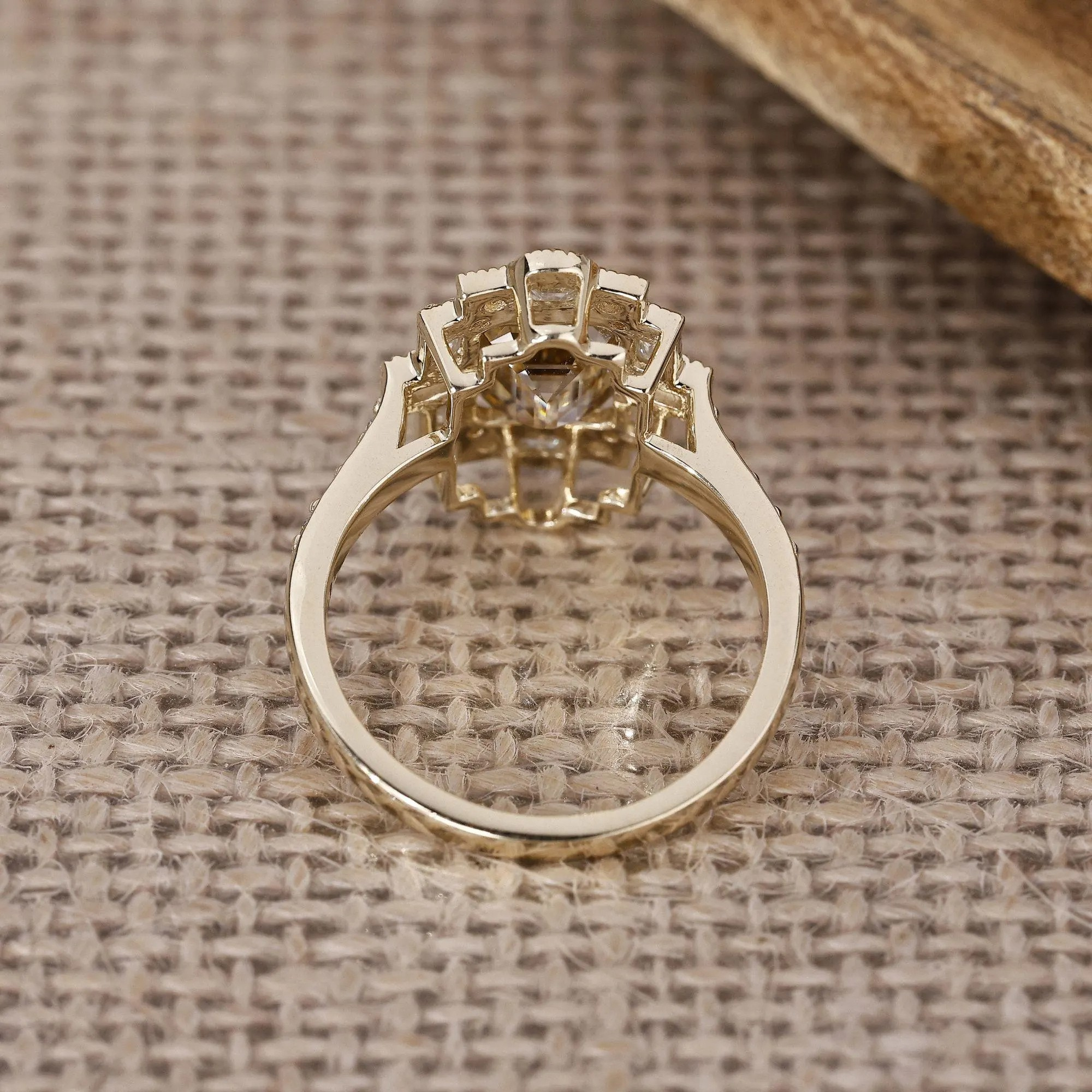 emerald ring
