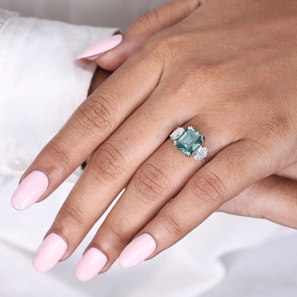 emerald ring