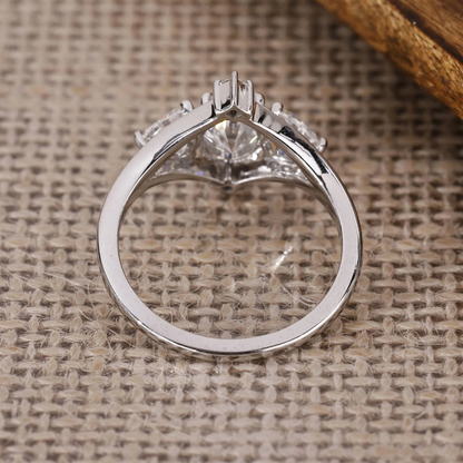 oval ring