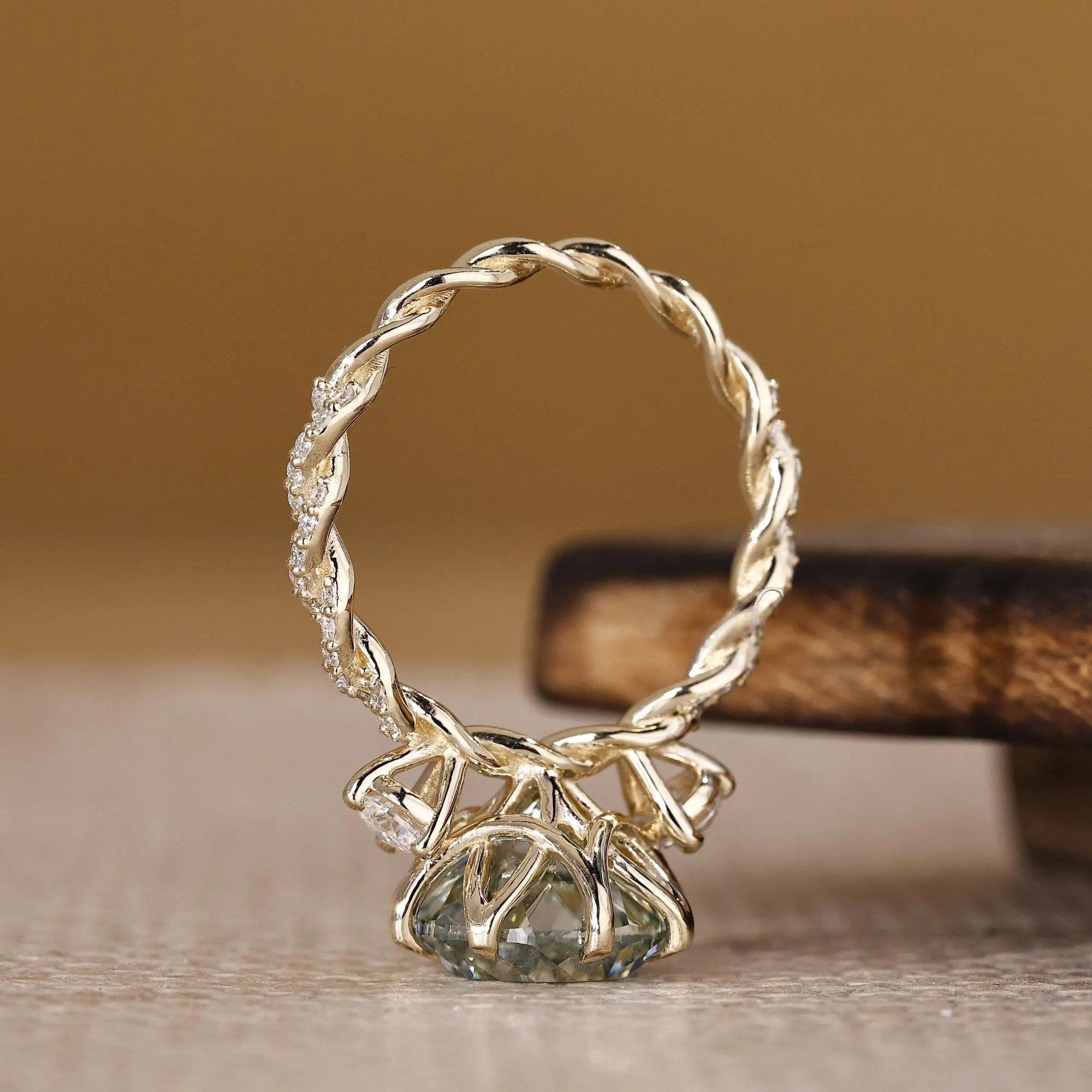 round ring
