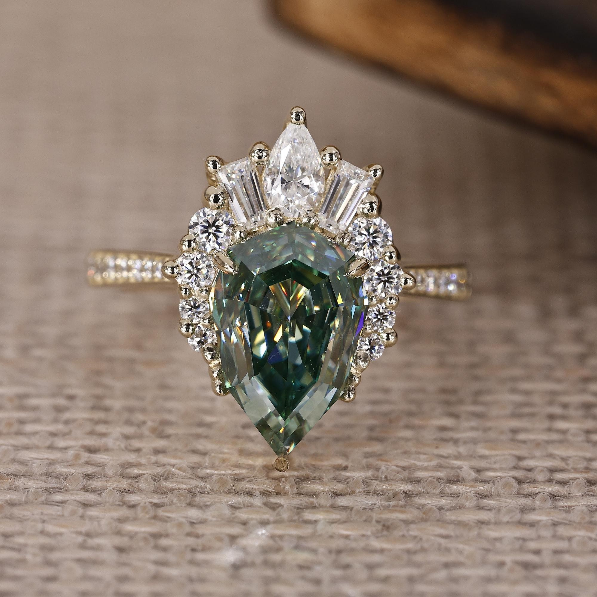 pear ring