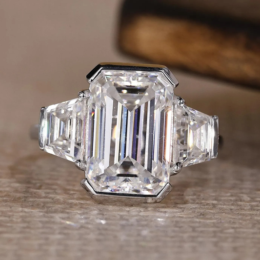 emerald ring