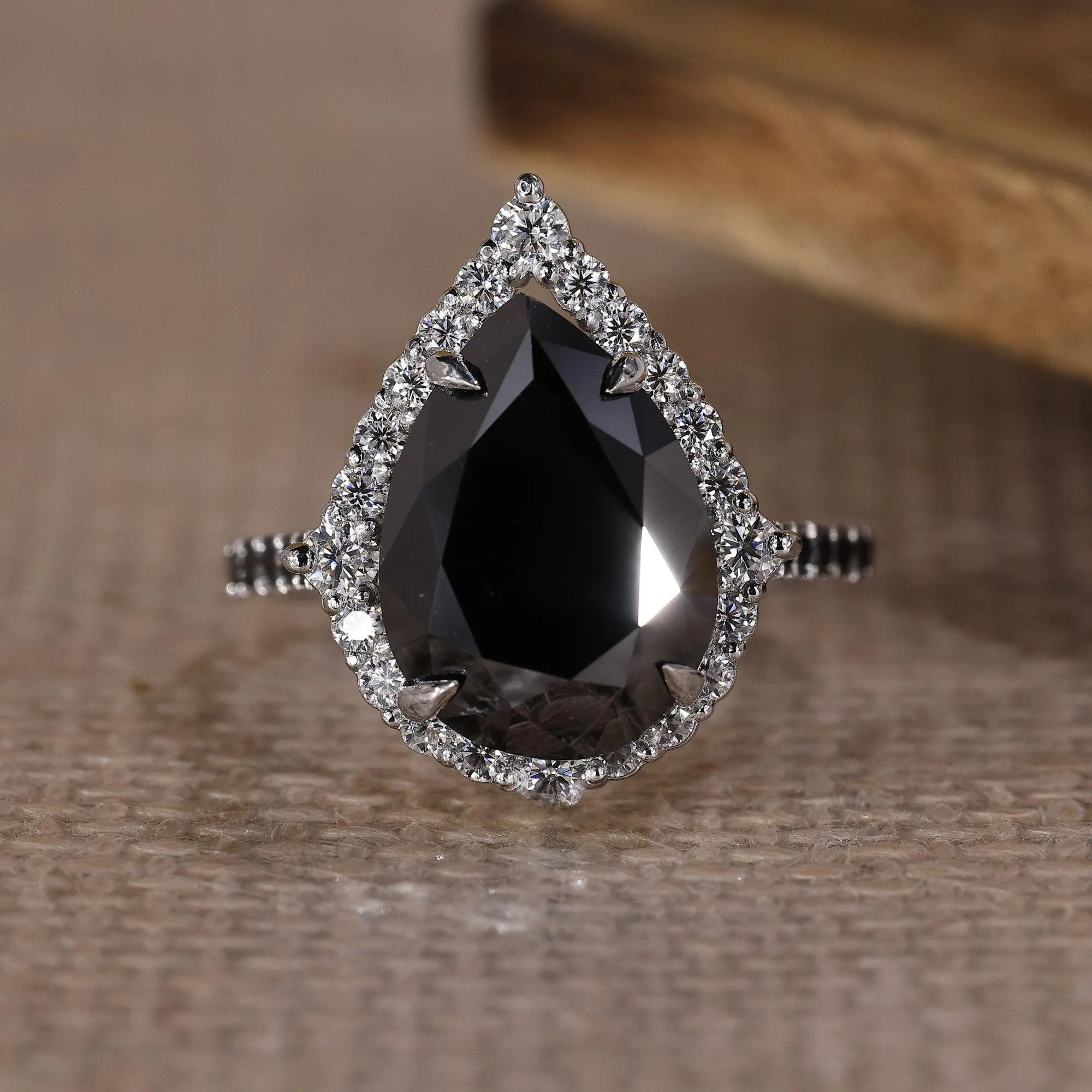 pear ring