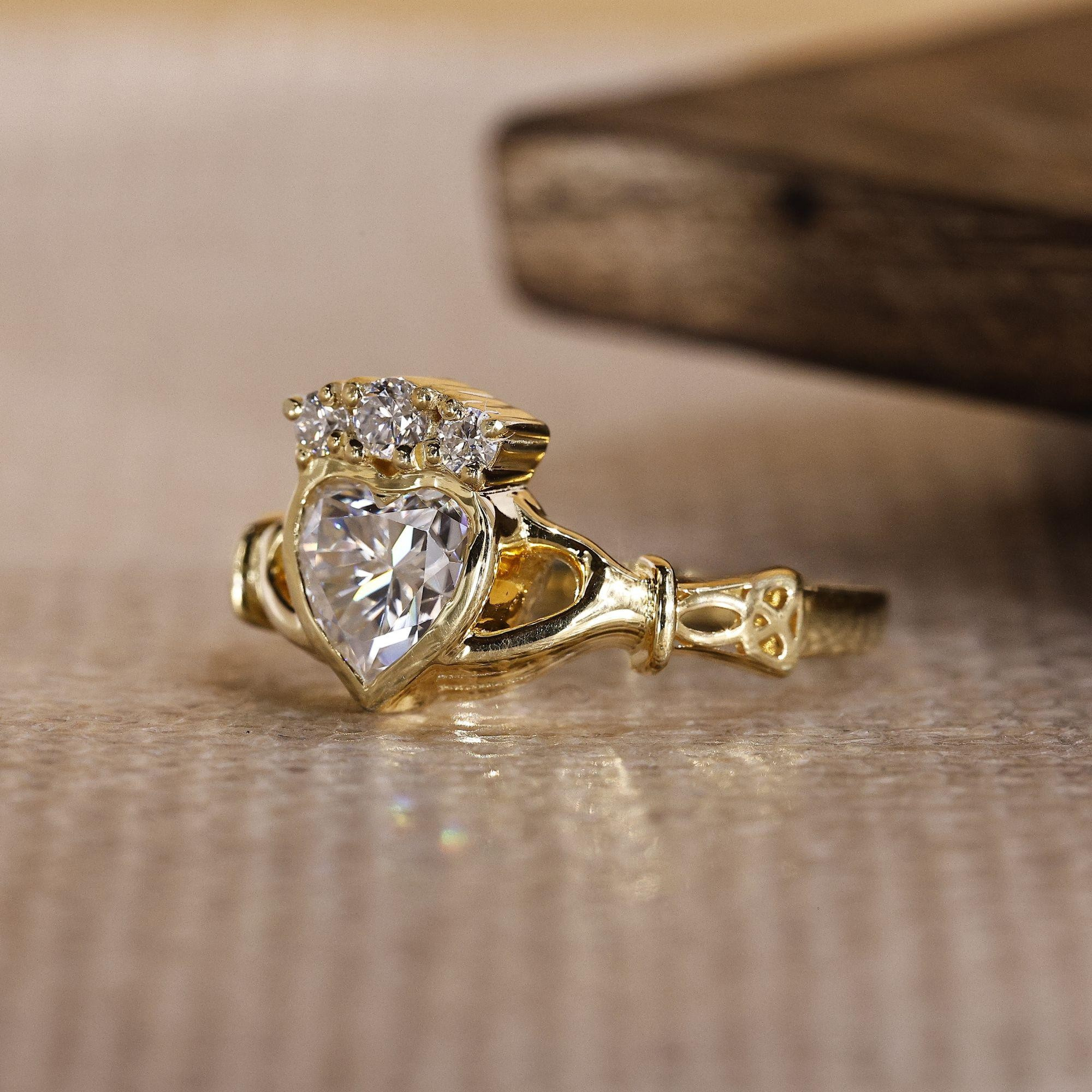 heart ring