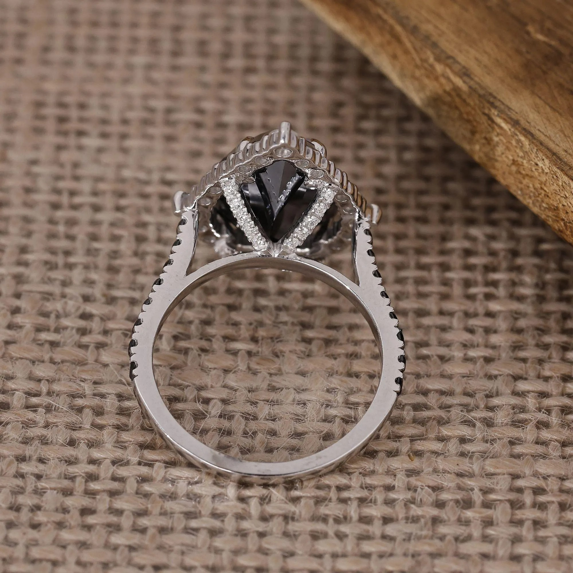 pear ring
