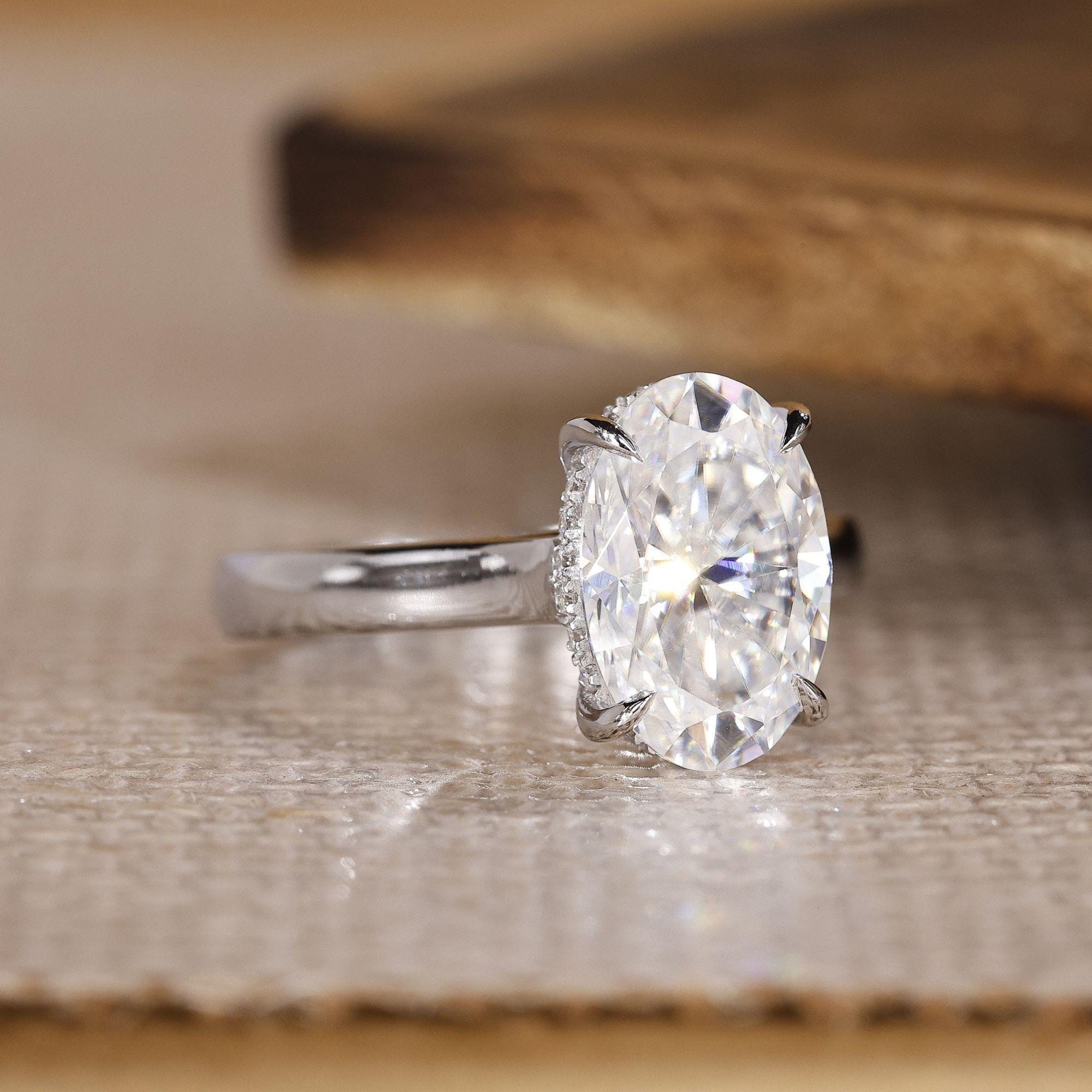oval ring