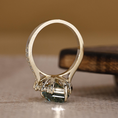pear ring