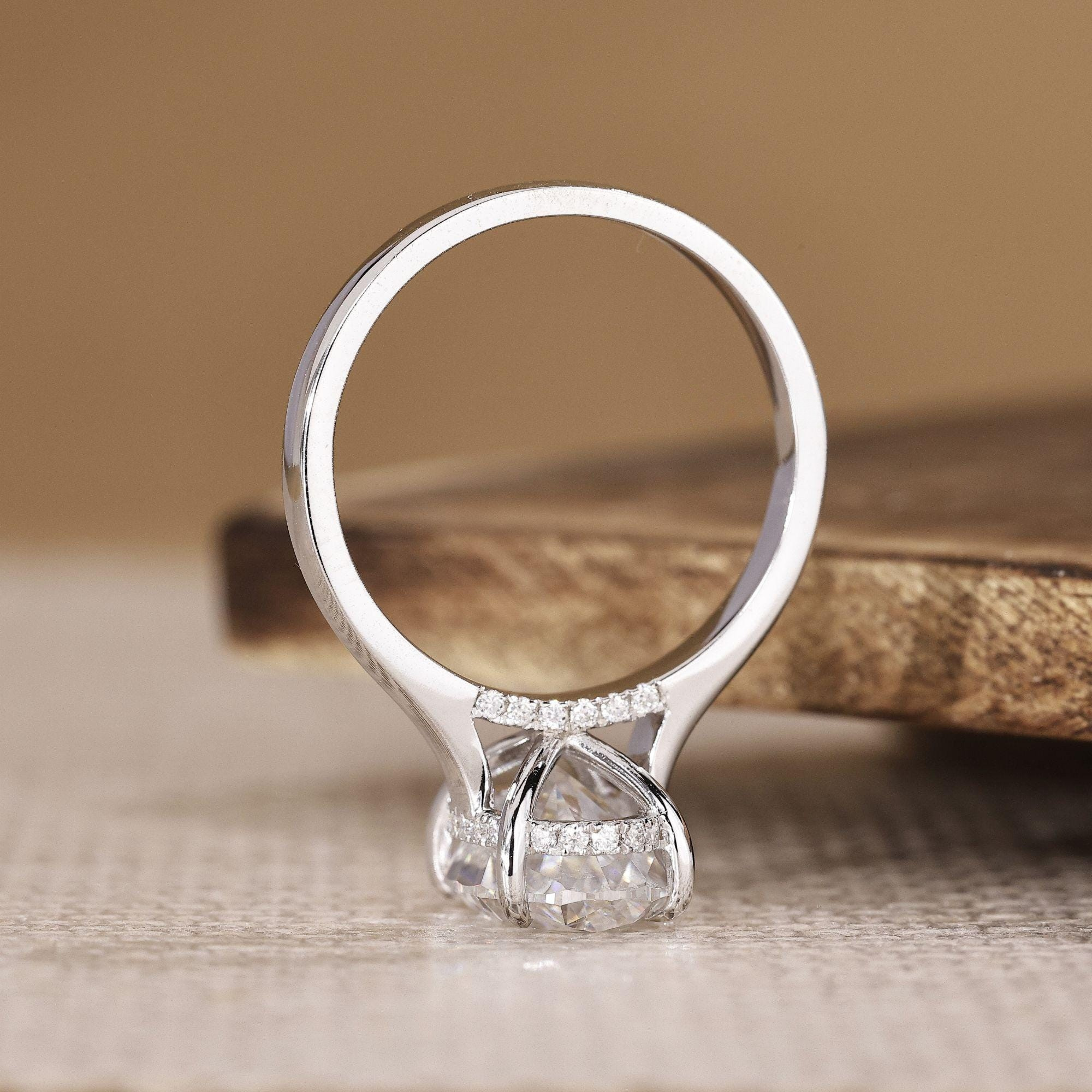 oval ring