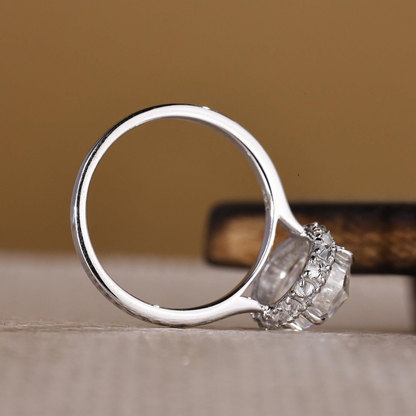 oval ring