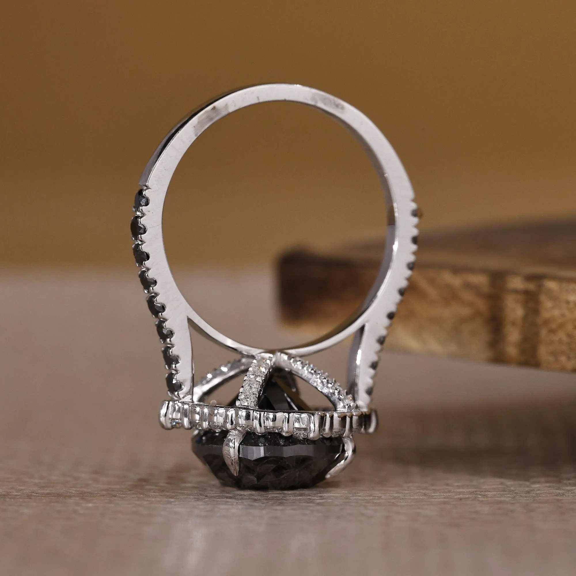 pear ring