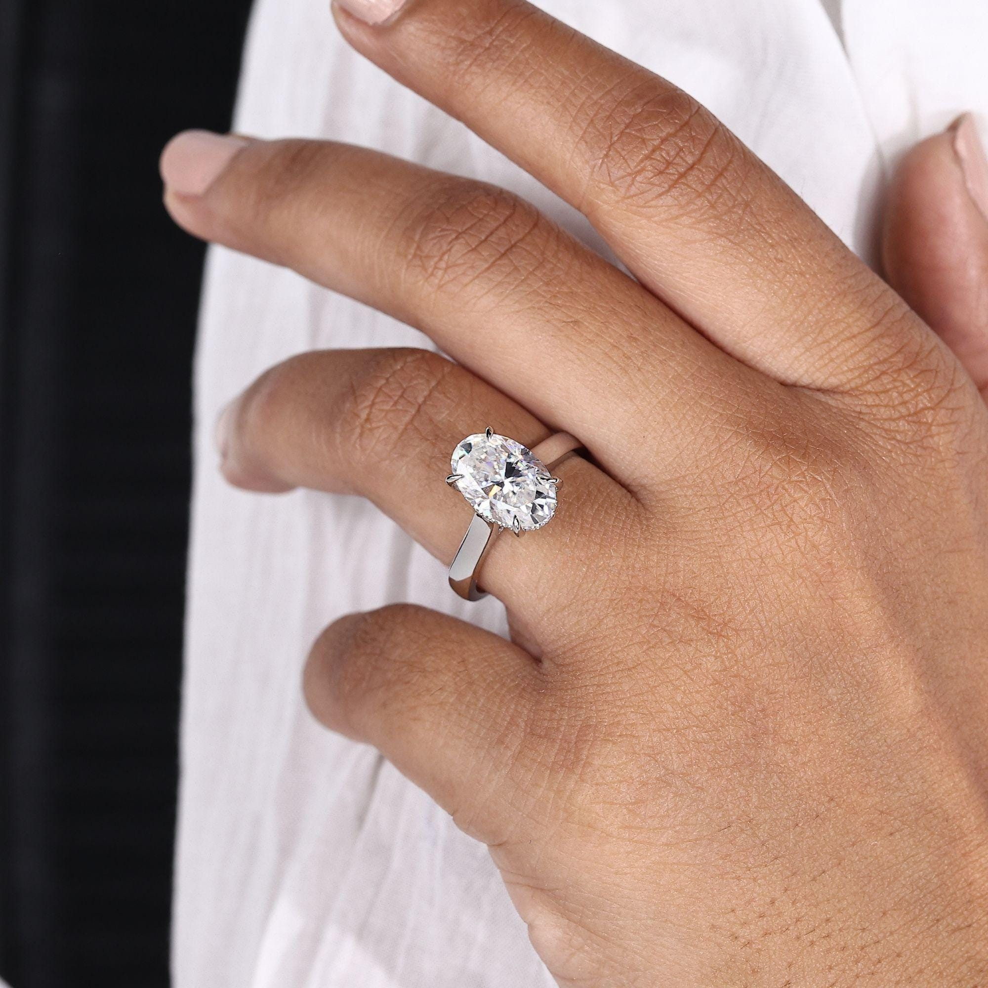 oval ring
