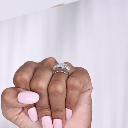 emerald ring