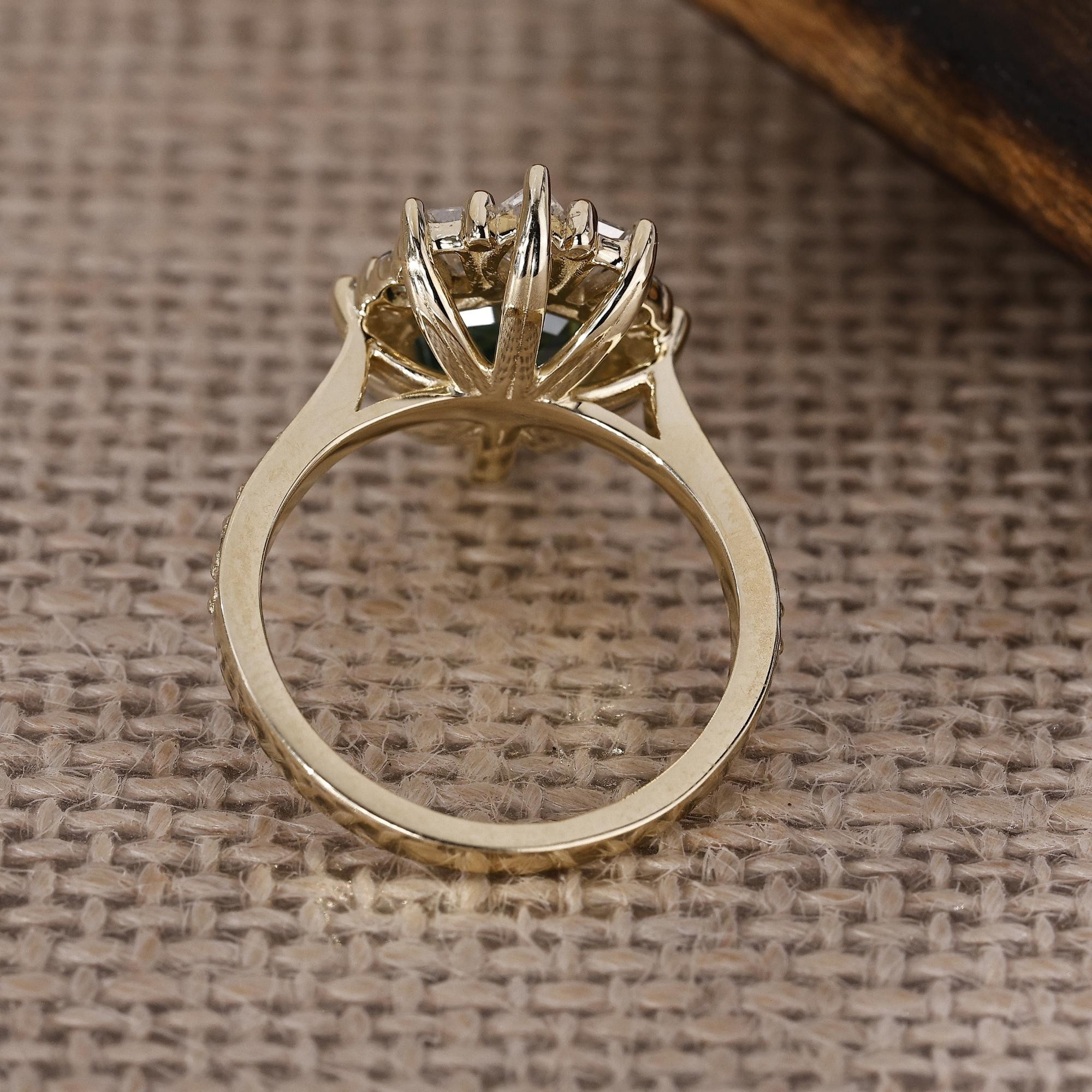 pear ring